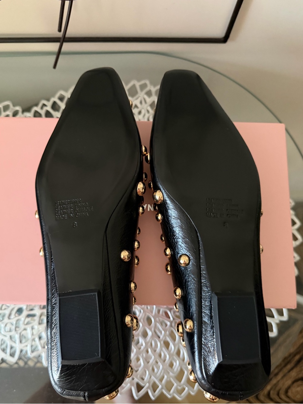 Intentionally Blank Switch Gold Dome Studded Black Leather Flats Size 8 NIB - Picture 12 of 12